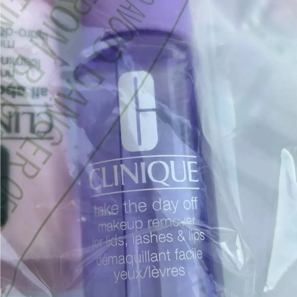Clinique Gift Set: About Eyes, Clean, Moisture, Take Day Off, PLUS Magenta Lip - Picture 3 of 16